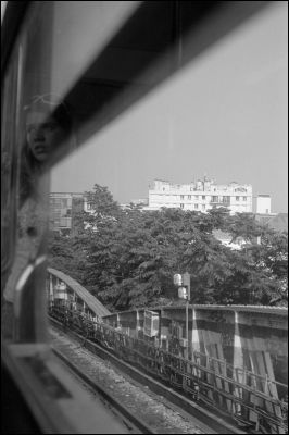 L'inconnue
Om4 + 50mm 1,8 + TriX 400 asa
