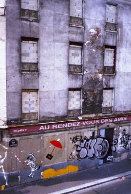 RDV des amis
Minox 35 GT Kodak VR 400
Mots-clés: urbain - friche