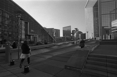 DD1
Défense en Décembre 2008.

Pentax MX - Flekotgon 20 - Tricx à 200 dans de l'ID11
