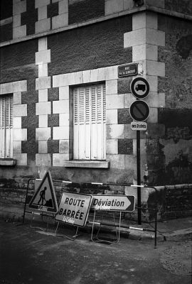 Liberté 2
Auxerre 

Leica Mini - APX 100
