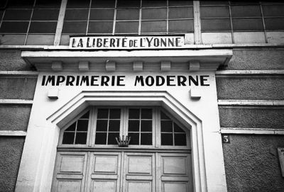 Liberté
Auxerre 

Leica Mini - APX 100
