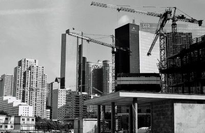 Chantier ?  la Défense
zorki 4K
