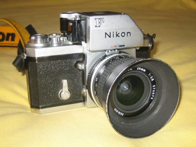 Nikon F + Photomic +24
