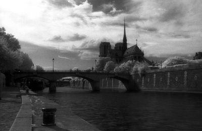 efkeIR-820N-D.jpg
Mots-clés: Infra-Rouge Efke IR-820c