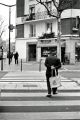 Un_vieux_qui_marche~0.jpg