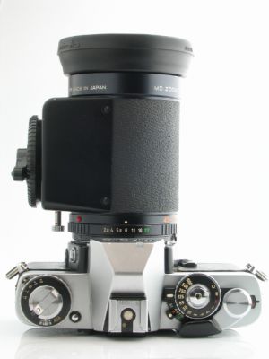 Zoom Minolta rokkor 40-80 f:2,8 sur XD7
Cet objectif est totalement atypique !
