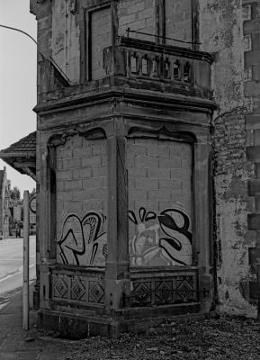 Taverne abandonnée 1
Mamiya super 23 100mm APX 100
