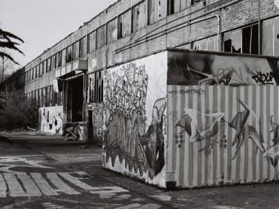 Une ballade dans une Friche Industrielle
Art, destruction, vide ... 
