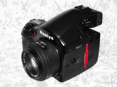 Mamiya 645 AFD
Vue 3/4 Av Gauche
