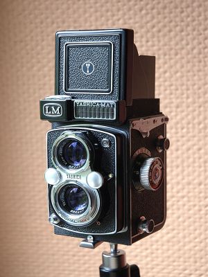 yashica mat
