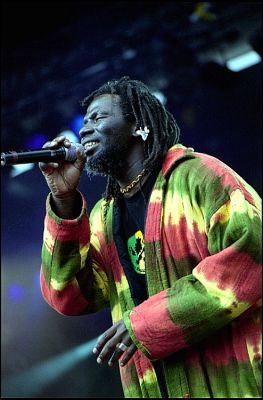 Tiken Jah Fakoli
Live Terre du Son 2008
