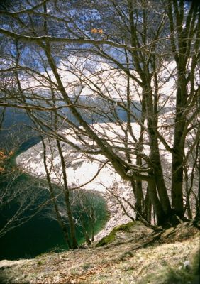 Oo
Lac d'Oo
Yashica Samurai X3.0
Mots-clés: Lac yashica samurai