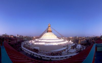 [Group_0]-pano1-nepal-3_images-Sphérique-Bicubique-Aucun-Autopano_Pro_3_0_4_0000.jpg