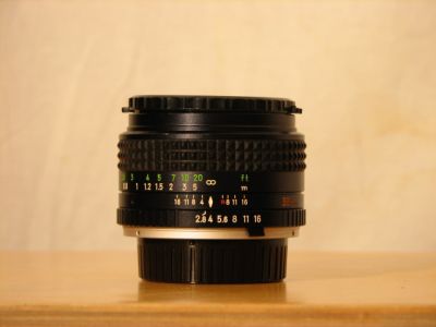 35mm
Minolta MC W.ROKKOR 35mm f/1:2,8
Comme neuf avec bouchon avant et arrière
35€ fdp out
