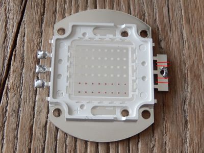 Mots-clés: chip led