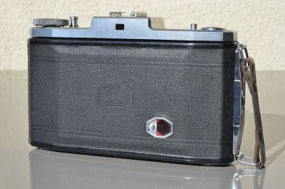 Zeiss Ikon nettar
