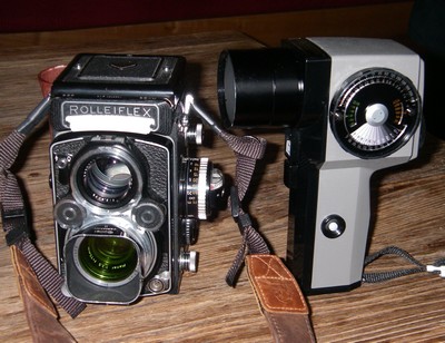 Taille du Soptmètre Pentax à coté d'un Rolleiflex 3,5F

