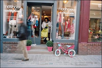 on-street-saintval.jpg