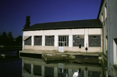 Mots-clés: usine