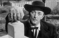 76306-la-nuit-du-chasseur-robert-mitchum-love.jpg