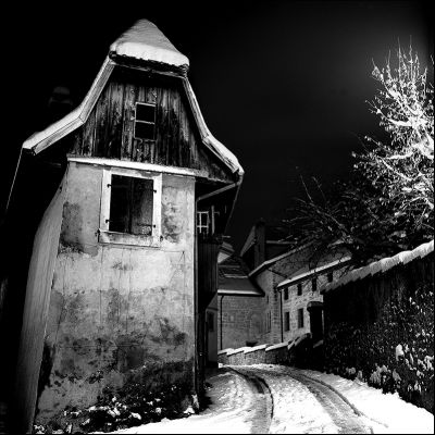 Maison-etroite-esta.jpg