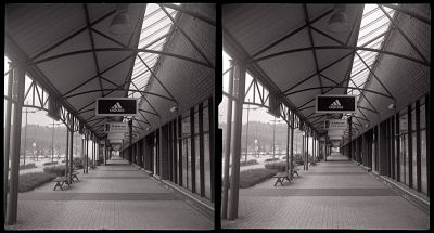 Outlet Mall
Photo stéréo prise avec un Duplex 120 Super sur HP5+ f:5.6 à 1/50
Mots-clés: Stereo Verviers iso duplex