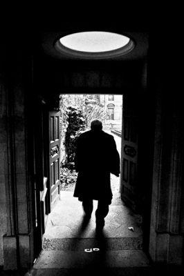 Porte(s) ouverte(s)
Nikon FE2 24mm - TriX 400@1600
Mots-clés: Nikon FE2 street
