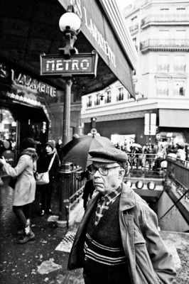 Titi
Nikon FE2 24mm - TriX 400@1600
Mots-clés: Nikon FE2 street
