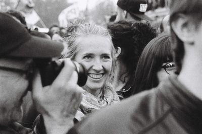 Sourire de la victoire.
Nikon F4s - Tmax 3200 - AFD 50 mm. f1.4
