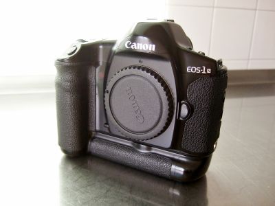 EOS-1n
