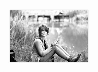 Au bord de l'eau
Mots-clés: Nikon Ftn
