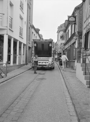 img111reduc.jpg