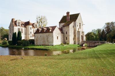 Château de Pontarmé (Oise)
Minolta X500 Kodak Gold 200 - Octobre 2025
Mots-clés: Château de Pontarmé (Oise)