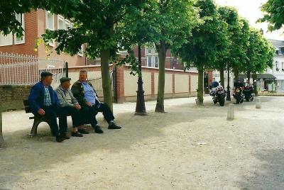 Banc_public_Anet_Eure&Loir
Juin 1998 - Kodak Gold200
