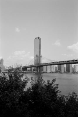 Pont de Manhattan
Pentax Espio Mini - Ilford FP4+ 125
